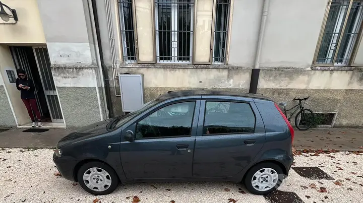 Fiat Punto 2001 photo 4