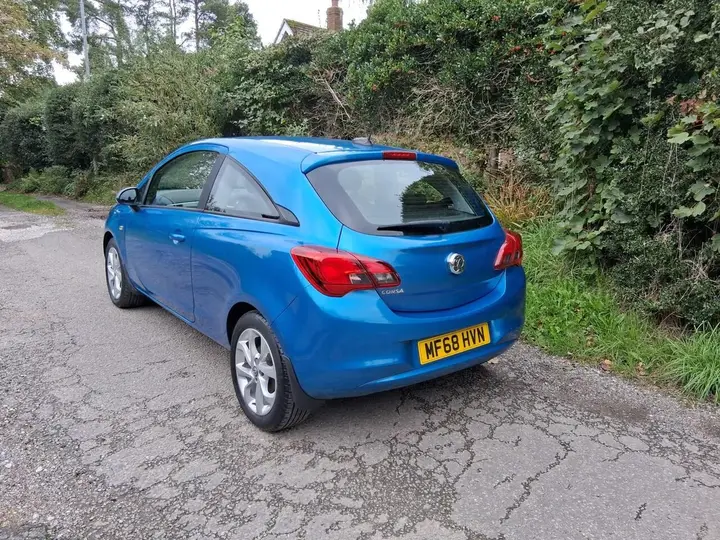 Vauxhall Corsa 2018 photo 3