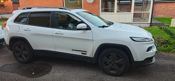 Jeep Cherokee 2016 photo 4