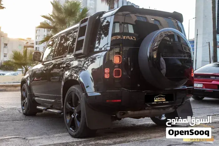 Land Rover Defender 2022 photo 4