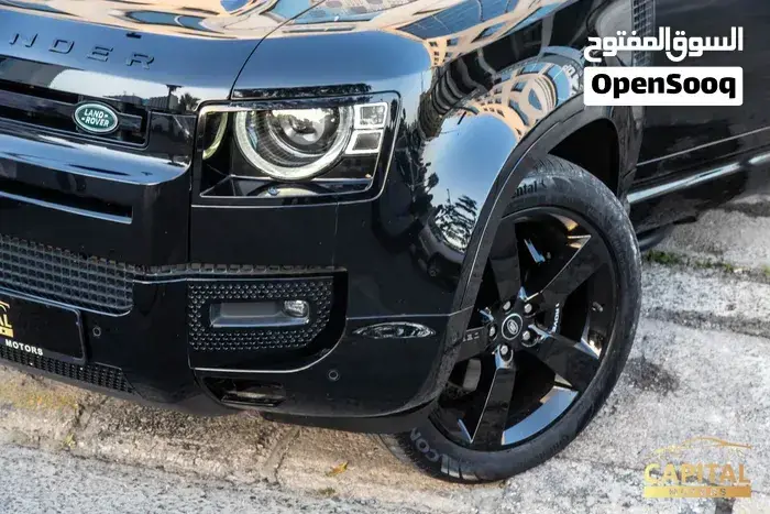 Land Rover Defender 2022 photo 2