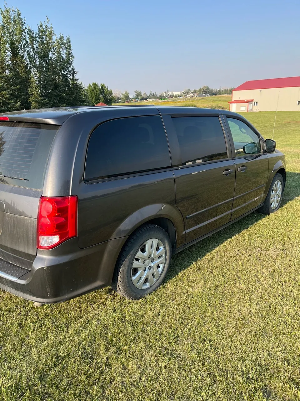 Dodge Grand Caravan 2017 photo 3