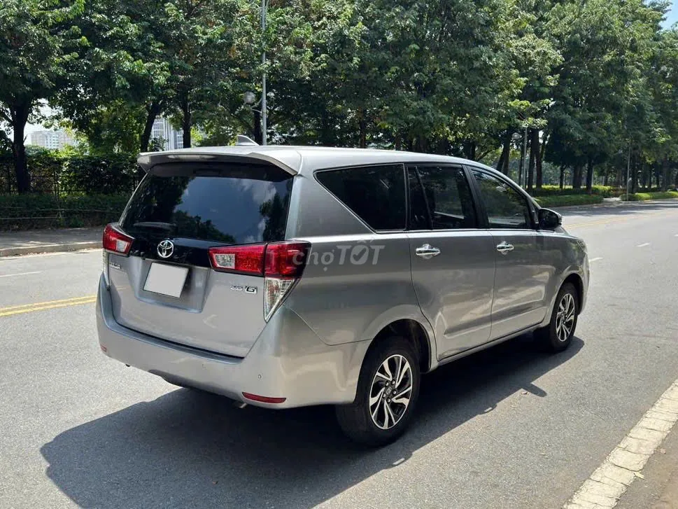 Toyota Innova 2022 photo 5