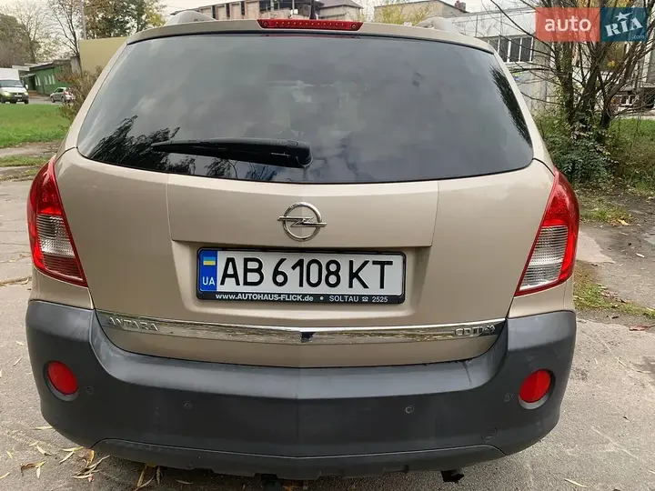 Opel Antara 2011 photo 5