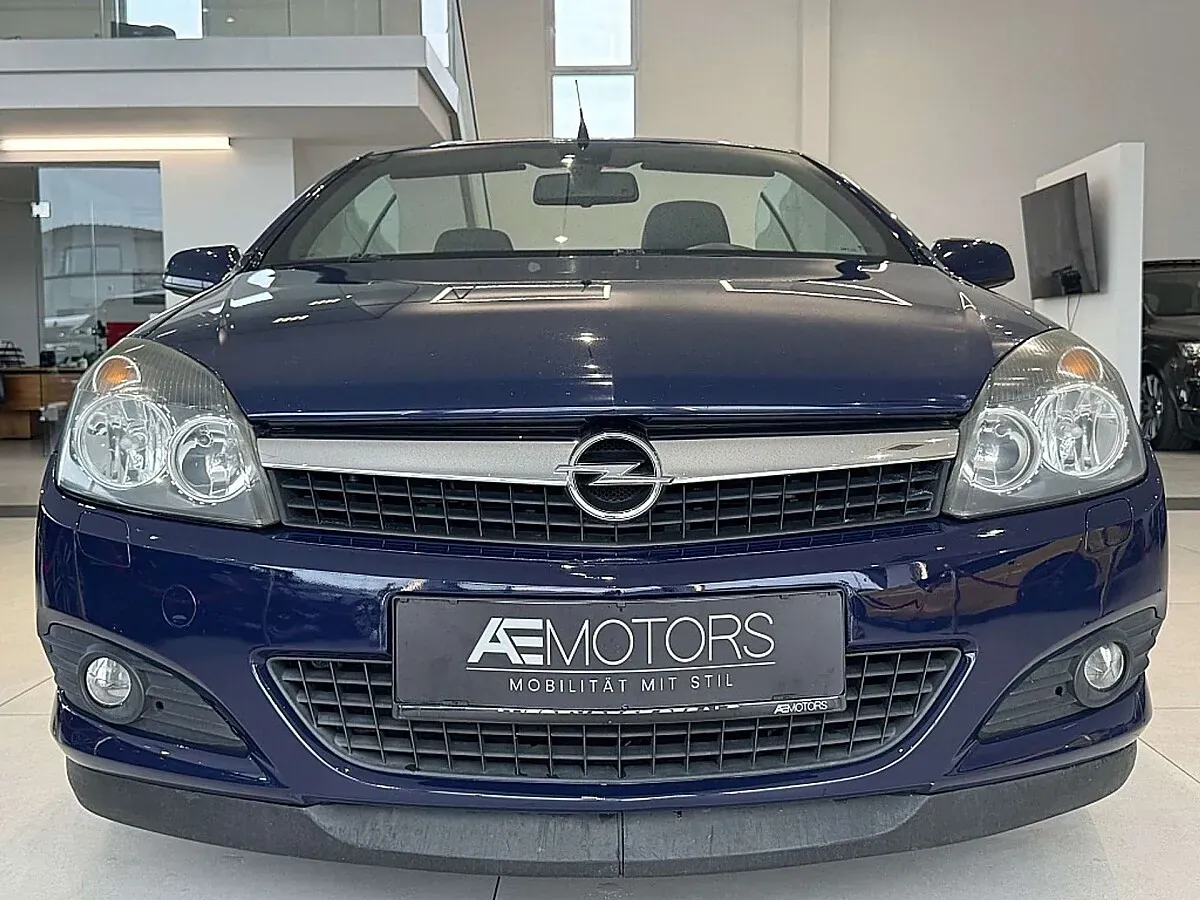 Opel Astra 2006 photo 2
