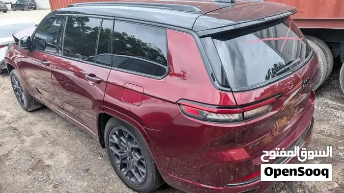 Jeep Grand Cherokee 2025 photo 2
