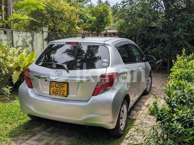 Toyota Vitz 2016 photo 3