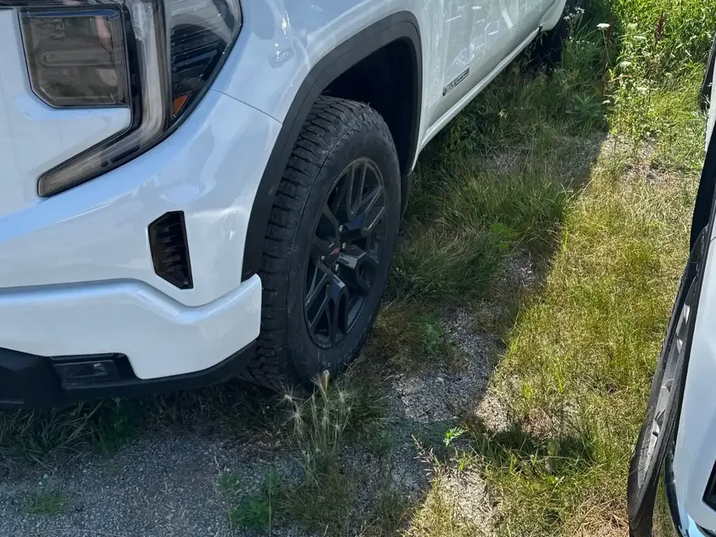 GMC Sierra 1500 2025 photo 4