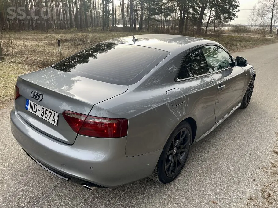 Audi A5 2008 photo 3