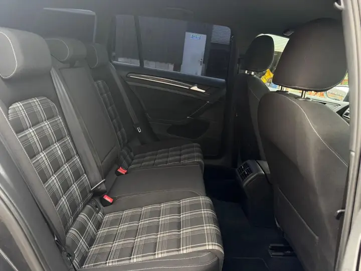 Volkswagen Golf 2016 photo 5