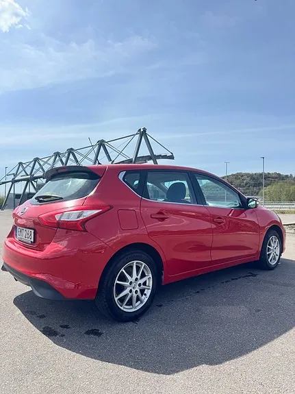 Nissan Pulsar 2015 photo 5