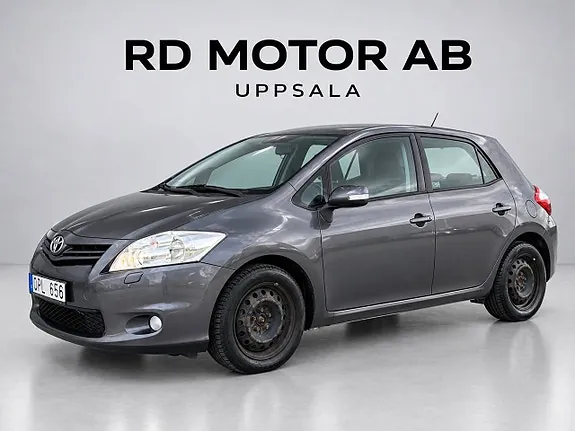 Toyota Auris 2010 photo 2