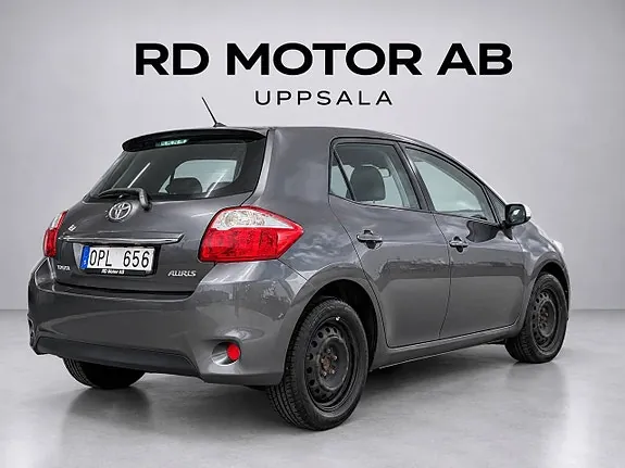 Toyota Auris 2010 photo 5