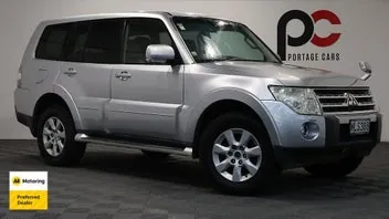 Mitsubishi Pajero 2008 photo 2