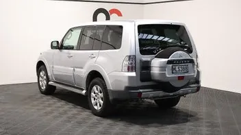 Mitsubishi Pajero 2008 photo 5