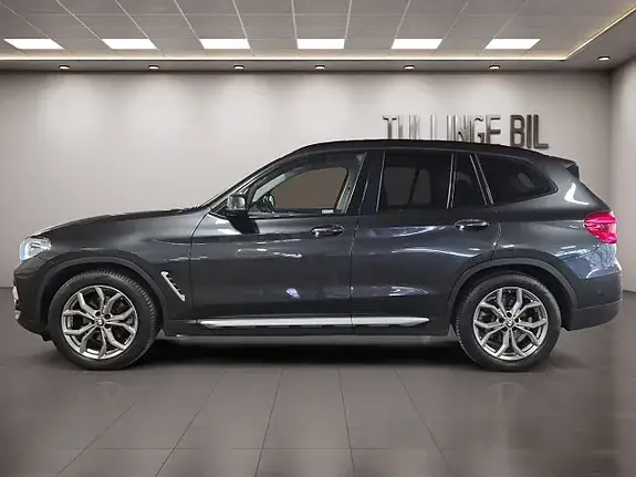 BMW X3 2019 photo 2