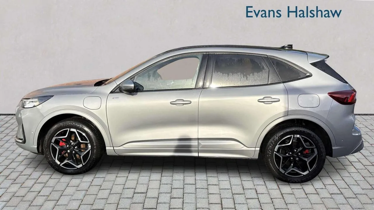 Ford Kuga 2025 photo 3
