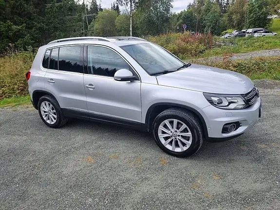 Volkswagen Tiguan 2012 photo 2