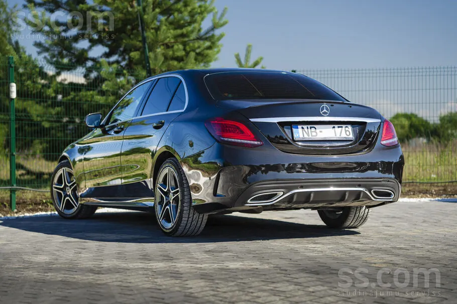 Mercedes-Benz C180 2019 photo 5