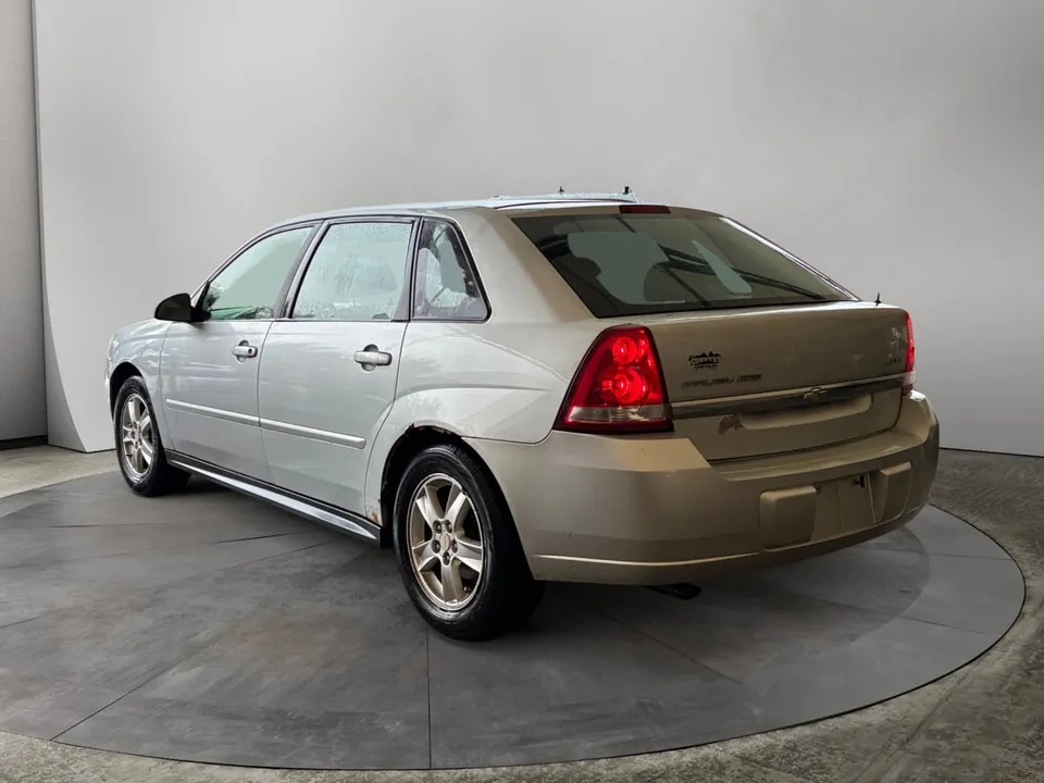Chevrolet Malibu Maxx 2005 photo 3