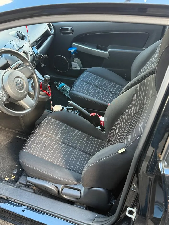Mazda Mazda2