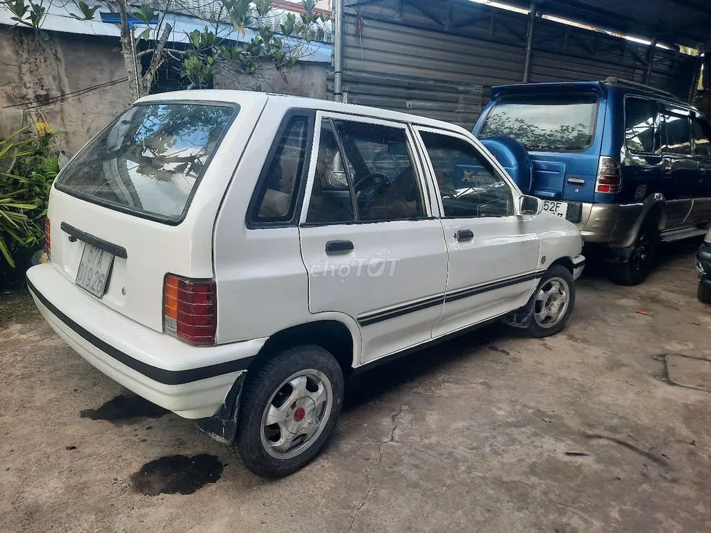 Kia Cd5 2001 photo 2