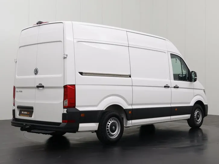 Volkswagen Crafter 2021 photo 2