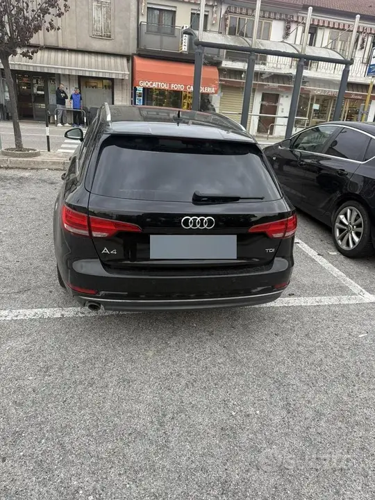 Audi A4 2016 photo 3