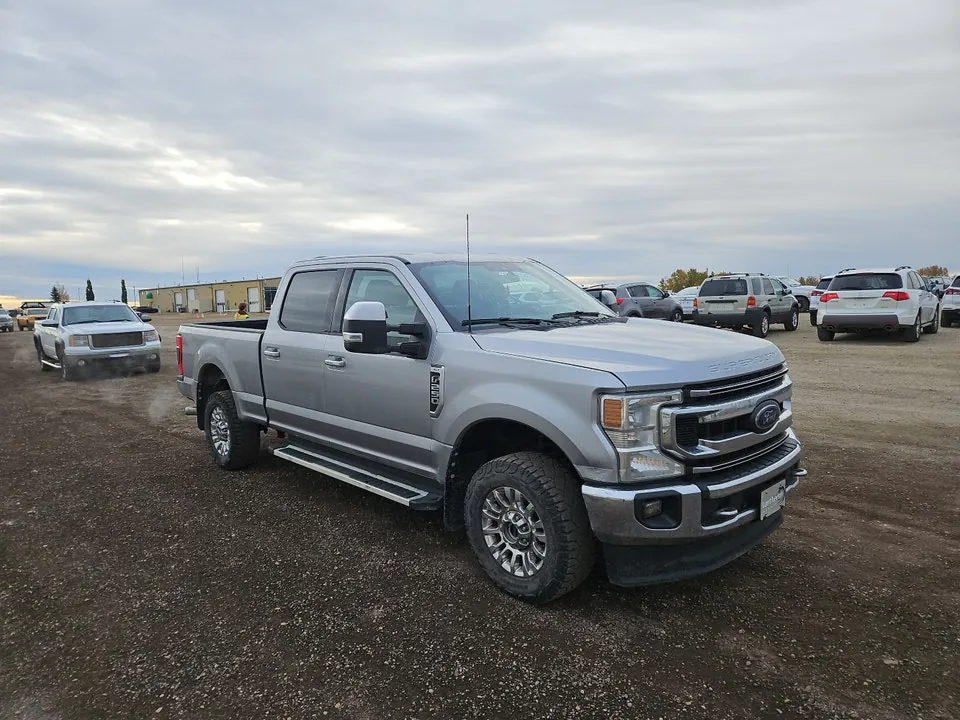Ford F-250 Super Duty 2022 photo 2