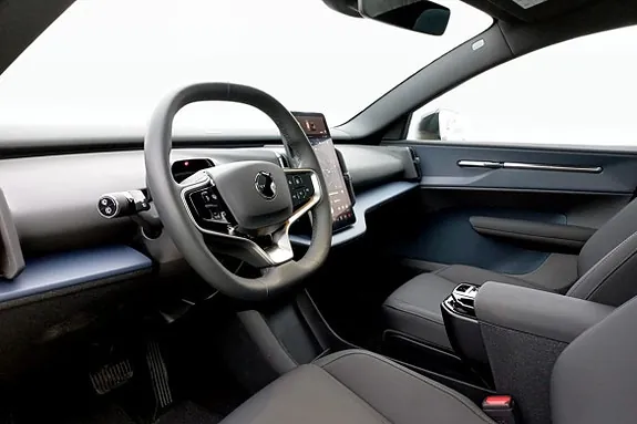 Volvo Ex30 2025 photo 5