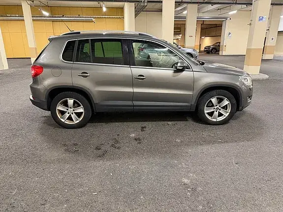 Volkswagen Tiguan 2009 photo 5
