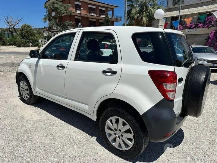 Daihatsu Terios 2007 photo 4