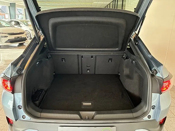 Volkswagen Id.5 2022 photo 4
