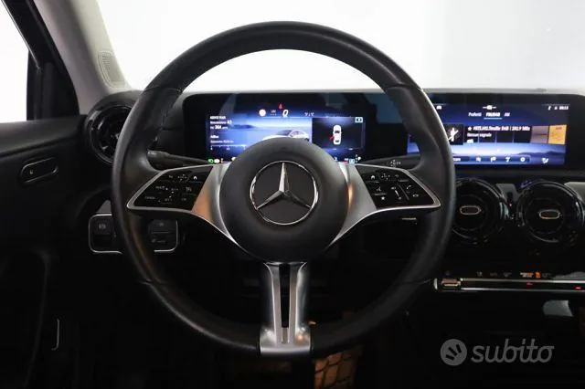 Mercedes-Benz A 180 D 2024 photo 5