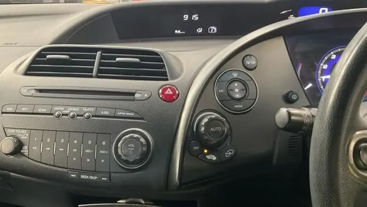 Honda Civic 2012 photo 2