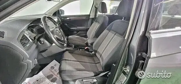 Volkswagen T-Roc 2019 photo 5