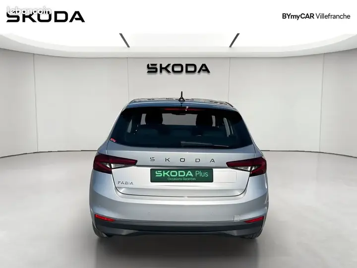 Skoda Fabia 2024 photo 4