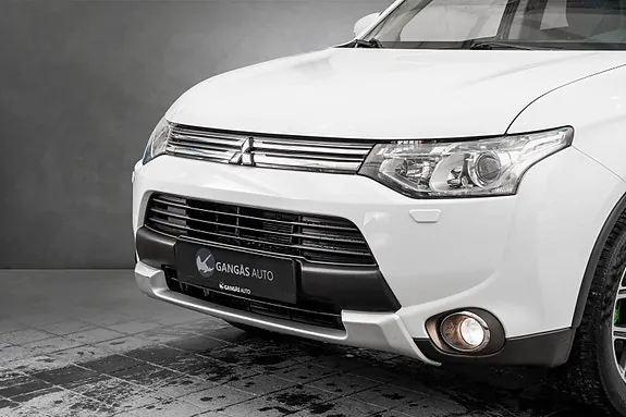 Mitsubishi Outlander 2015 photo 2