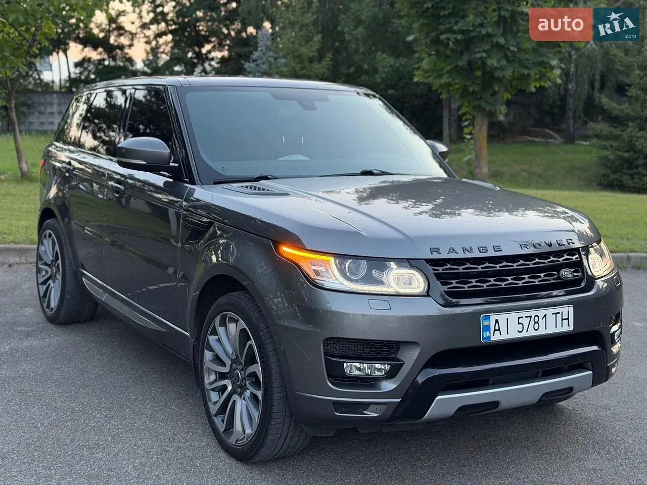 Land Rover Range Rover Sport 2014 photo 3