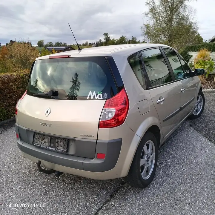 Renault Scenic 2007 photo 2
