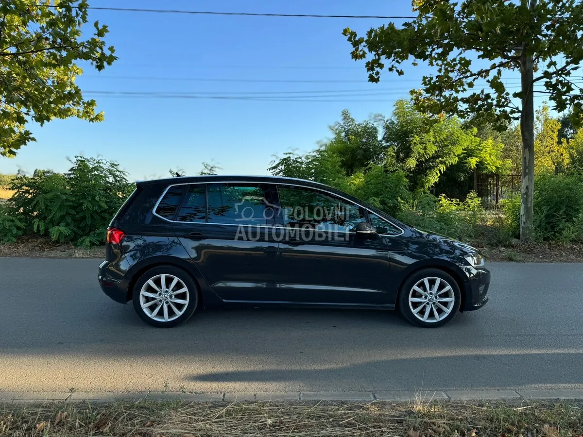 Volkswagen Golf Sportsvan 2015 photo 4