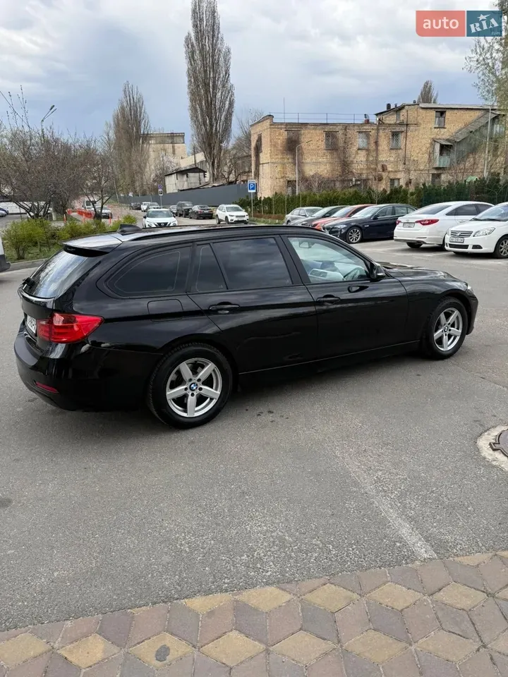 BMW 3 Series 2013 photo 5