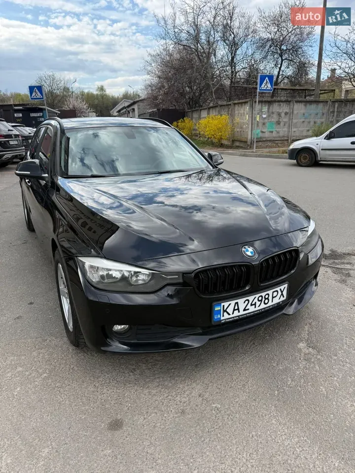 BMW 3 Series 2013 photo 3