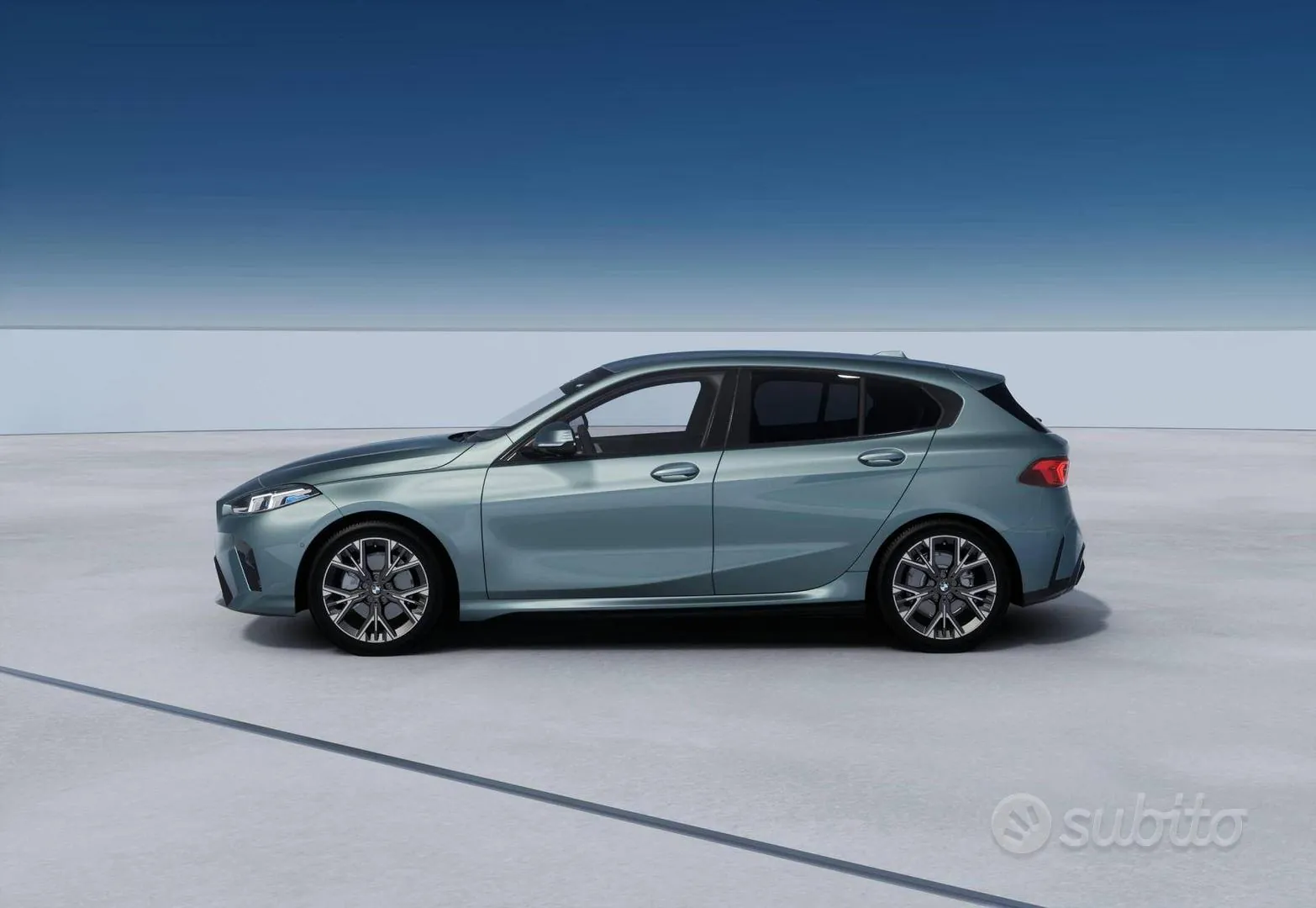 BMW 1 Series 2023 photo 4