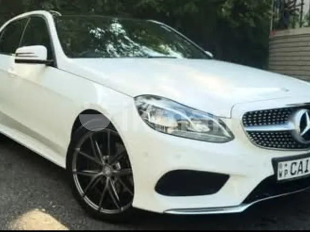 Mercedes-Benz E300