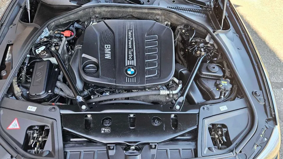 BMW 5Series 2016 photo 3