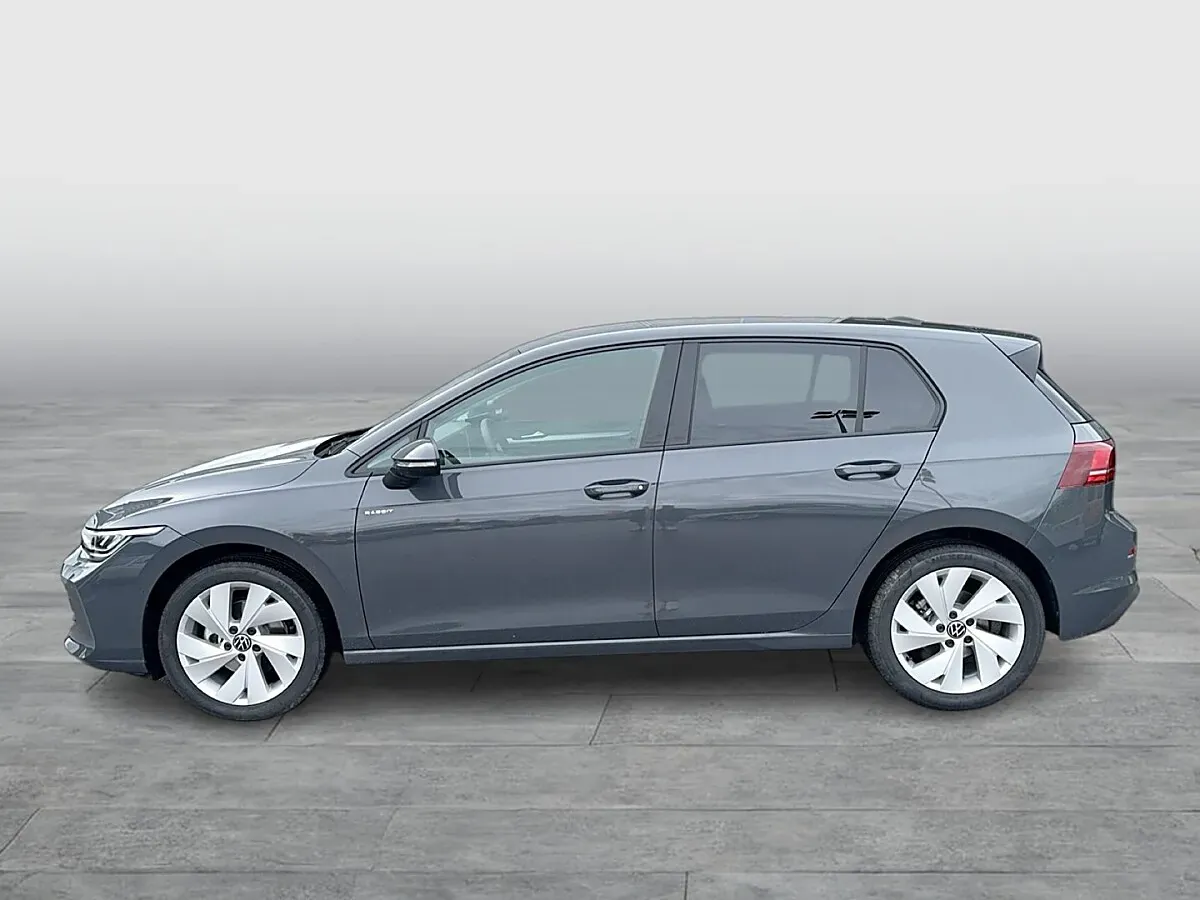 Volkswagen Golf 2026 photo 2