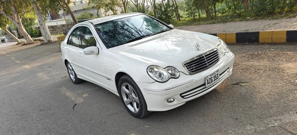 Mercedes-Benz C-Class