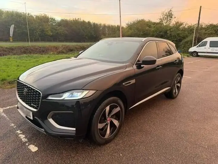 Jaguar F-Pace