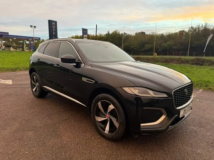 Jaguar F-Pace 2023 photo 3